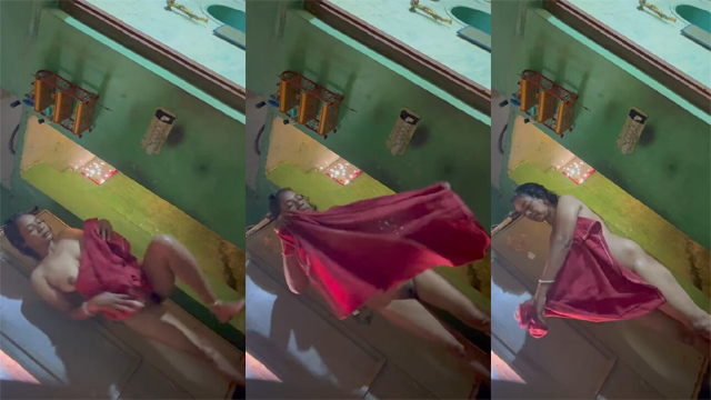 Desi Mom Nude Captured