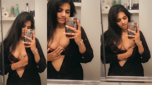 Desi Girl Big Boobs Nipples Self Rcord